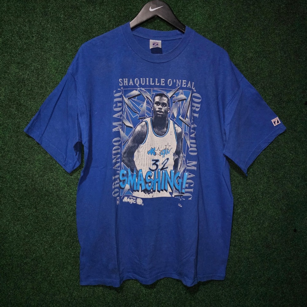 Vintage 90s Shaq O'Neal Orlando Magic NBA T-Shirt